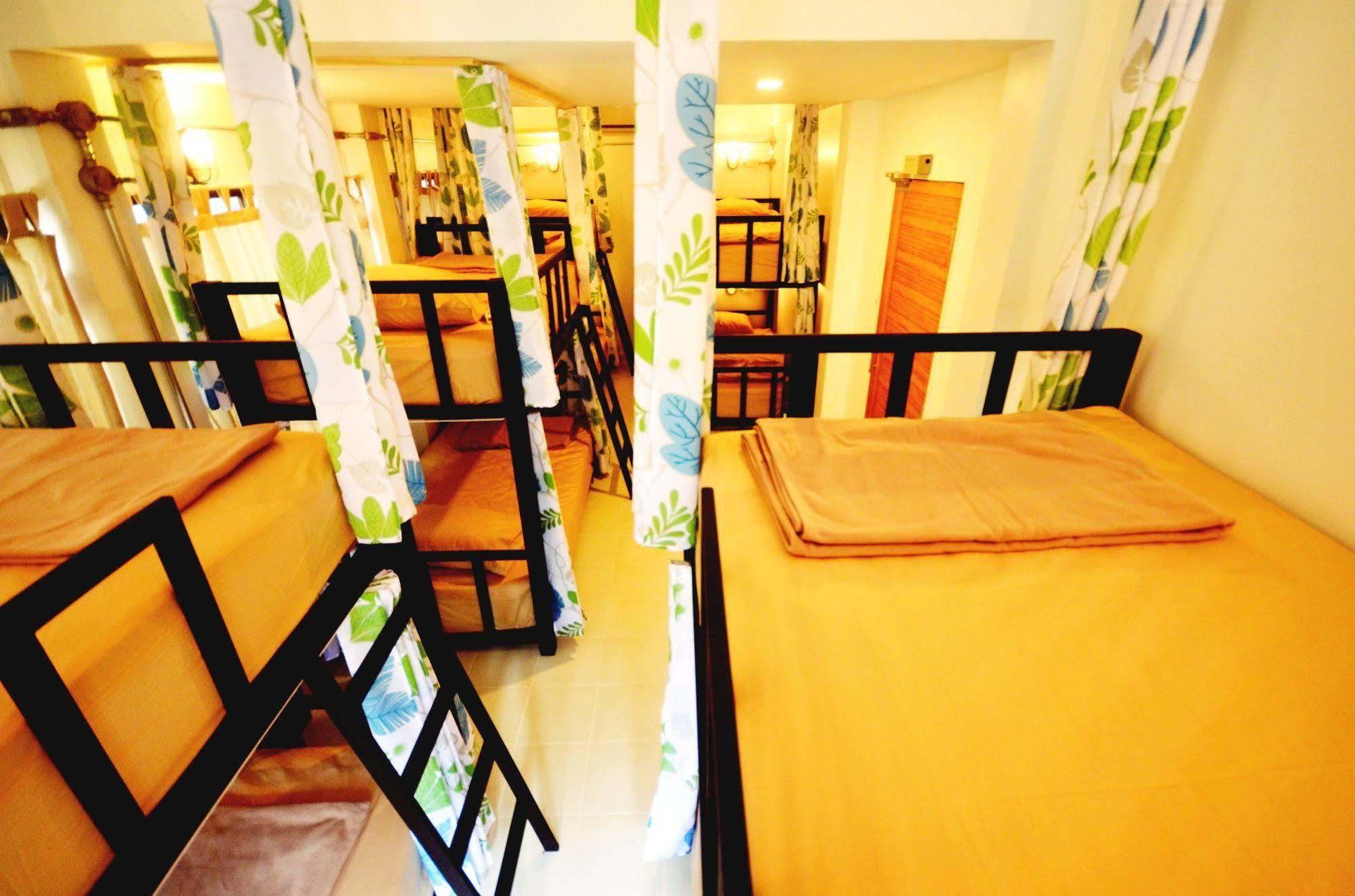 Early Bird Hostel Ayutthaya Eksteriør bilde